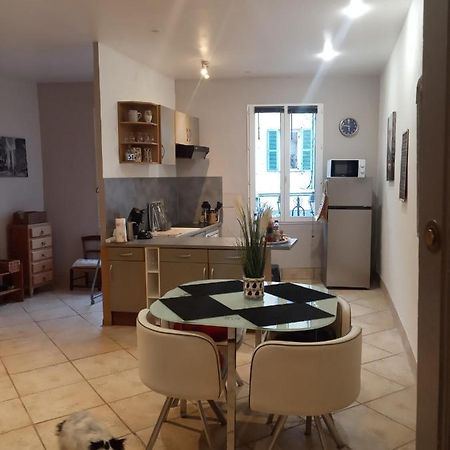 Grand Studio Tout Confort Flayosc Экстерьер фото